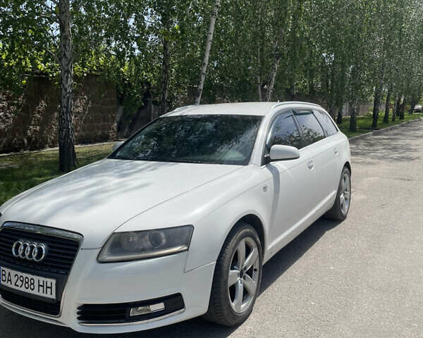 Белый Ауди А6, объемом двигателя 2.7 л и пробегом 280 тыс. км за 7400 $, фото 1 на Automoto.ua