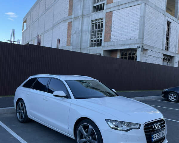 Белый Ауди А6, объемом двигателя 2 л и пробегом 334 тыс. км за 13800 $, фото 1 на Automoto.ua