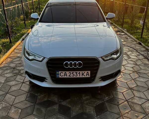 Белый Ауди А6, объемом двигателя 2 л и пробегом 260 тыс. км за 17000 $, фото 1 на Automoto.ua