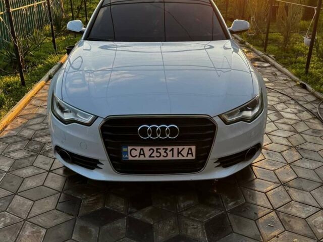 Белый Ауди А6, объемом двигателя 2 л и пробегом 260 тыс. км за 17000 $, фото 1 на Automoto.ua