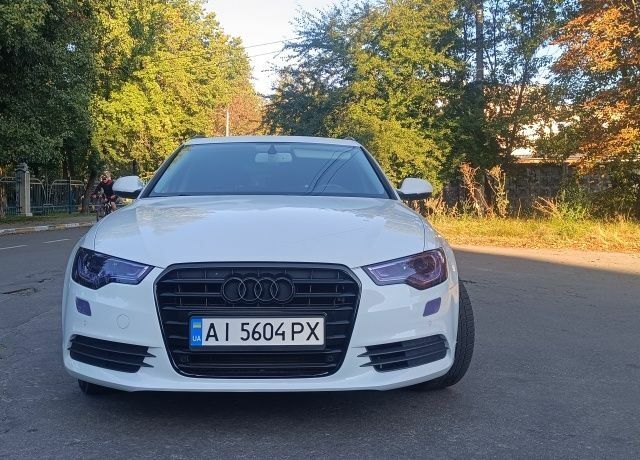 Білий Ауді А6, об'ємом двигуна 2 л та пробігом 305 тис. км за 15900 $, фото 1 на Automoto.ua