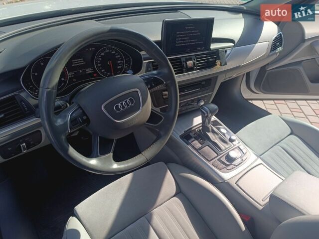 Белый Ауди А6, объемом двигателя 3 л и пробегом 230 тыс. км за 17400 $, фото 1 на Automoto.ua