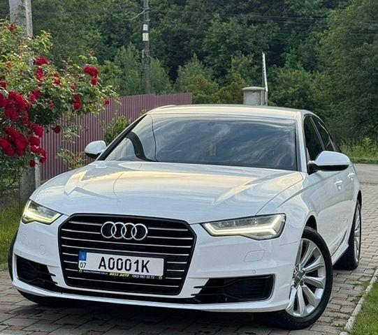 Белый Ауди А6, объемом двигателя 1.8 л и пробегом 220 тыс. км за 17800 $, фото 1 на Automoto.ua