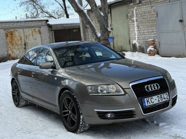 Бежевый Ауди А6, объемом двигателя 3.2 л и пробегом 299 тыс. км за 4200 $, фото 1 на Automoto.ua