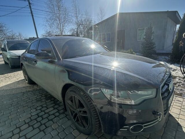 Черный Ауди А6, объемом двигателя 2.8 л и пробегом 200 тыс. км за 7000 $, фото 1 на Automoto.ua