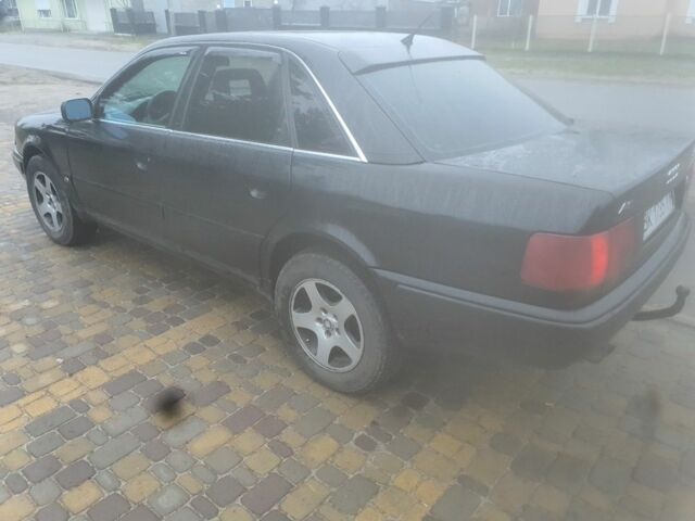 Чорний Ауді А6, об'ємом двигуна 2 л та пробігом 111 тис. км за 2750 $, фото 1 на Automoto.ua