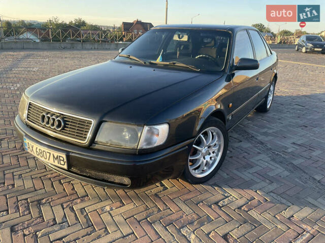 Черный Ауди А6, объемом двигателя 2.6 л и пробегом 405 тыс. км за 2300 $, фото 1 на Automoto.ua