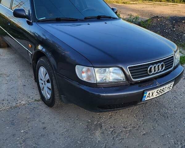 Чорний Ауді А6, об'ємом двигуна 2.6 л та пробігом 300 тис. км за 2200 $, фото 1 на Automoto.ua