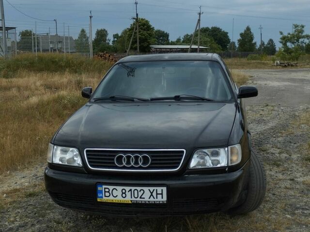 Чорний Ауді А6, об'ємом двигуна 2 л та пробігом 375 тис. км за 2100 $, фото 1 на Automoto.ua