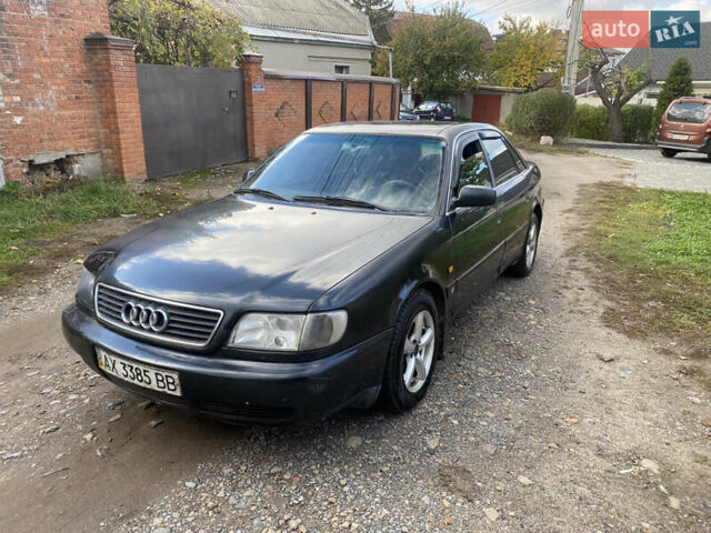 Чорний Ауді А6, об'ємом двигуна 2.8 л та пробігом 300 тис. км за 2350 $, фото 1 на Automoto.ua