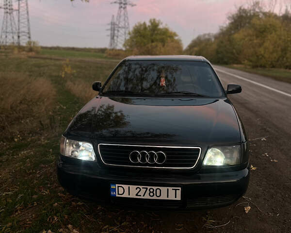Черный Ауди А6, объемом двигателя 2.6 л и пробегом 390 тыс. км за 3100 $, фото 1 на Automoto.ua