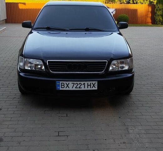 Черный Ауди А6, объемом двигателя 2.6 л и пробегом 483 тыс. км за 2500 $, фото 1 на Automoto.ua