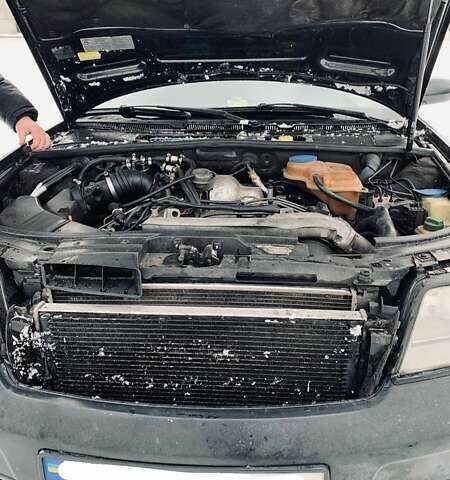 Чорний Ауді А6, об'ємом двигуна 2.5 л та пробігом 305 тис. км за 4500 $, фото 1 на Automoto.ua