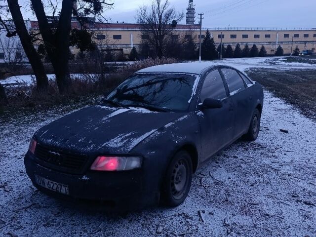 Черный Ауди А6, объемом двигателя 2.5 л и пробегом 300 тыс. км за 1499 $, фото 1 на Automoto.ua