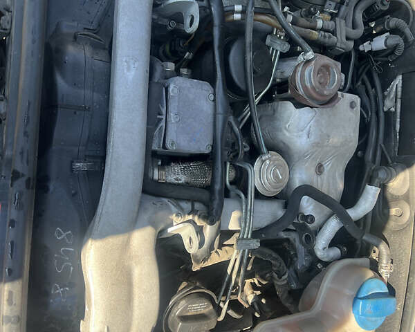 Чорний Ауді А6, об'ємом двигуна 2.5 л та пробігом 300 тис. км за 4000 $, фото 1 на Automoto.ua