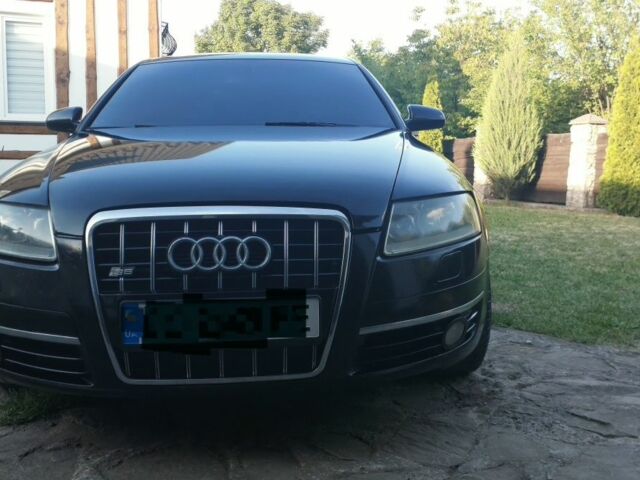 Черный Ауди А6, объемом двигателя 3 л и пробегом 288 тыс. км за 4800 $, фото 1 на Automoto.ua
