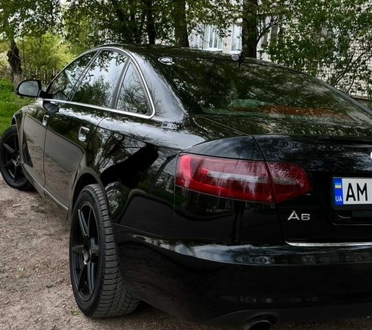 Черный Ауди А6, объемом двигателя 3 л и пробегом 299 тыс. км за 10700 $, фото 1 на Automoto.ua
