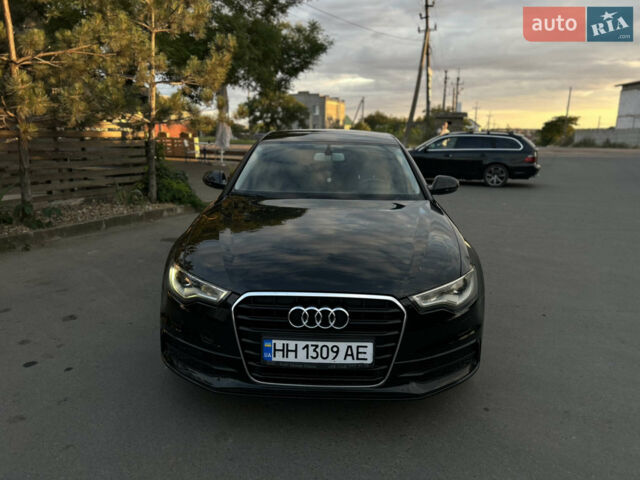 Черный Ауди А6, объемом двигателя 2.8 л и пробегом 230 тыс. км за 12500 $, фото 1 на Automoto.ua
