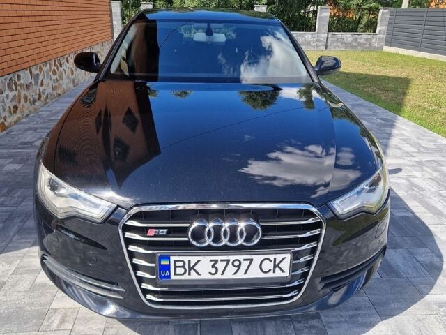 Черный Ауди А6, объемом двигателя 1.98 л и пробегом 300 тыс. км за 11900 $, фото 1 на Automoto.ua