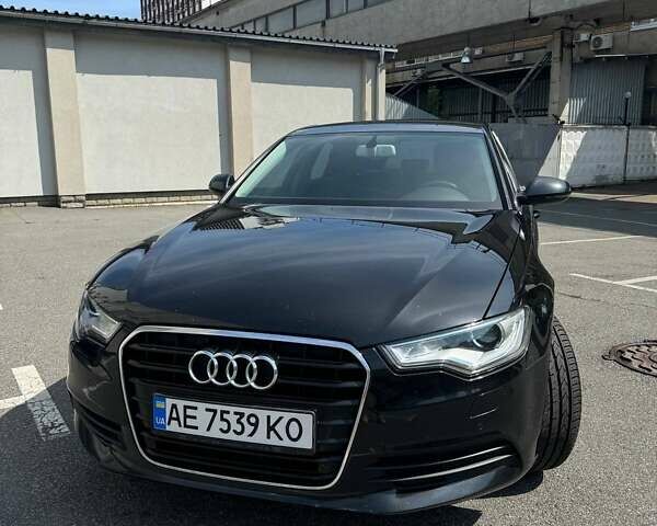 Черный Ауди А6, объемом двигателя 2 л и пробегом 276 тыс. км за 12800 $, фото 1 на Automoto.ua