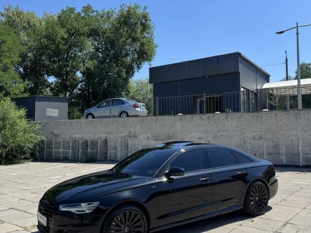 Черный Ауди А6, объемом двигателя 3 л и пробегом 180 тыс. км за 27000 $, фото 1 на Automoto.ua