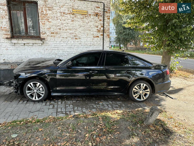 Черный Ауди А6, объемом двигателя 2 л и пробегом 130 тыс. км за 8000 $, фото 1 на Automoto.ua