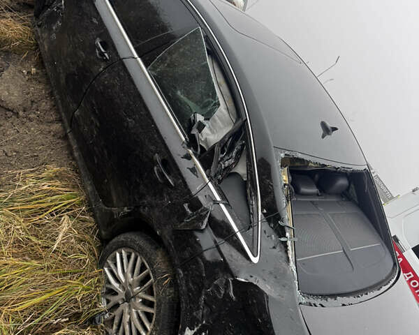 Черный Ауди А6, объемом двигателя 1.98 л и пробегом 120 тыс. км за 8000 $, фото 1 на Automoto.ua