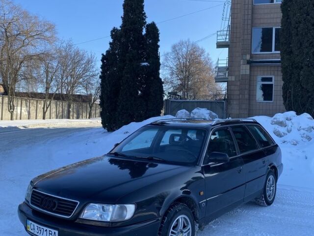 Черный Ауди А6, объемом двигателя 2.8 л и пробегом 300 тыс. км за 2700 $, фото 1 на Automoto.ua