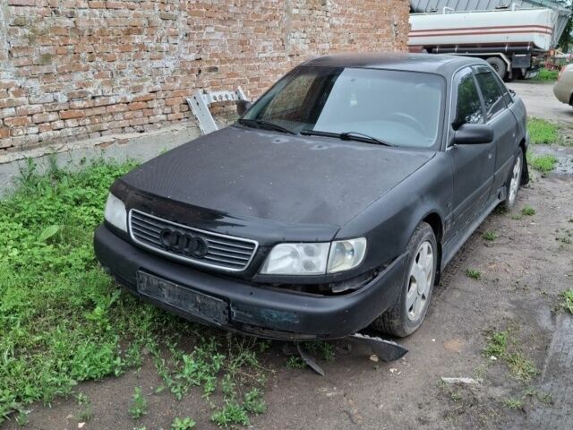 Черный Ауди А6, объемом двигателя 2.5 л и пробегом 230 тыс. км за 1200 $, фото 1 на Automoto.ua