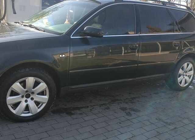 Чорний Ауді А6, об'ємом двигуна 2 л та пробігом 250 тис. км за 2300 $, фото 1 на Automoto.ua