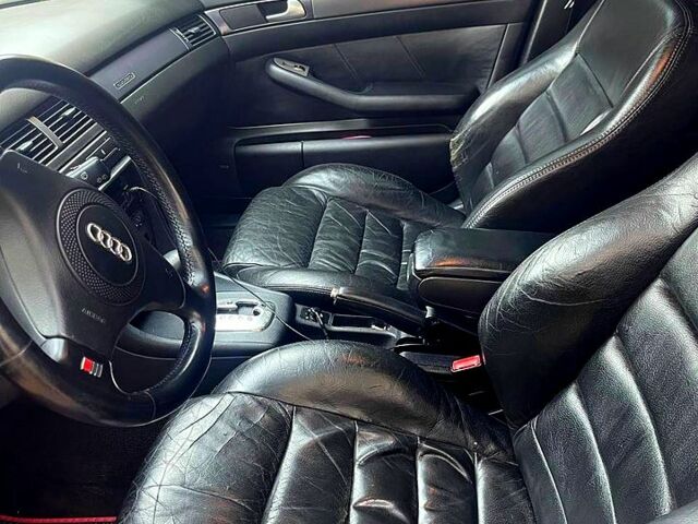 Чорний Ауді А6, об'ємом двигуна 2.5 л та пробігом 370 тис. км за 5000 $, фото 1 на Automoto.ua