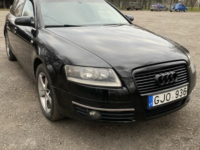 Черный Ауди А6, объемом двигателя 3 л и пробегом 350 тыс. км за 2500 $, фото 1 на Automoto.ua