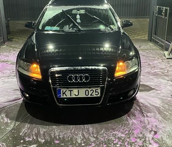 Черный Ауди А6, объемом двигателя 3 л и пробегом 286 тыс. км за 3850 $, фото 1 на Automoto.ua