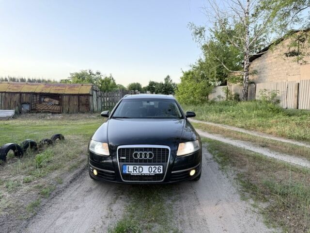 Черный Ауди А6, объемом двигателя 3 л и пробегом 300 тыс. км за 2200 $, фото 1 на Automoto.ua