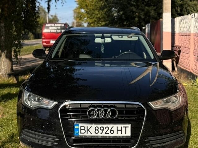 Черный Ауди А6, объемом двигателя 3 л и пробегом 350 тыс. км за 12500 $, фото 1 на Automoto.ua