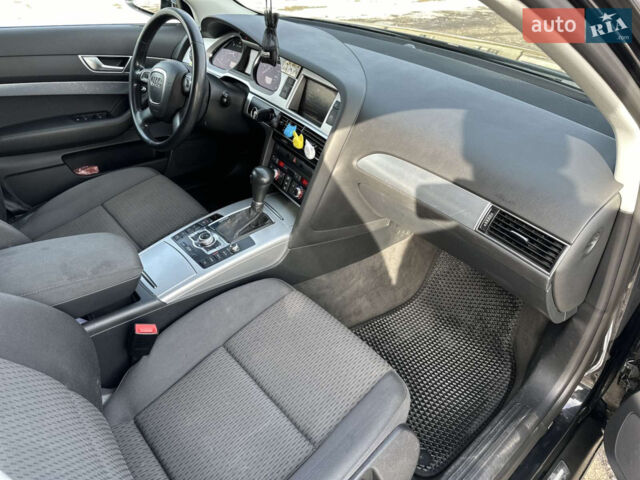 Черный Ауди А6, объемом двигателя 2.7 л и пробегом 329 тыс. км за 11500 $, фото 1 на Automoto.ua