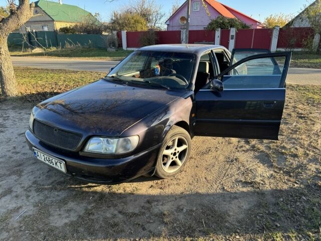 Ауді А6 1994 у Києві на Automoto.ua Фіолетовий Ауді А6, об'ємом двигуна 2.6 л та пробігом 400 тис. км за 800 $, фото 1 на Automoto.ua