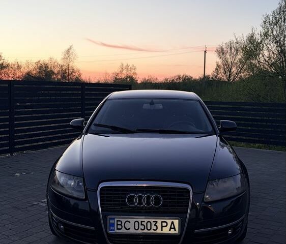 Фиолетовый Ауди А6, объемом двигателя 2 л и пробегом 260 тыс. км за 6300 $, фото 1 на Automoto.ua