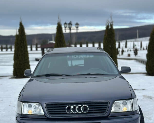 Фиолетовый Ауди А6, объемом двигателя 2.6 л и пробегом 400 тыс. км за 2800 $, фото 1 на Automoto.ua
