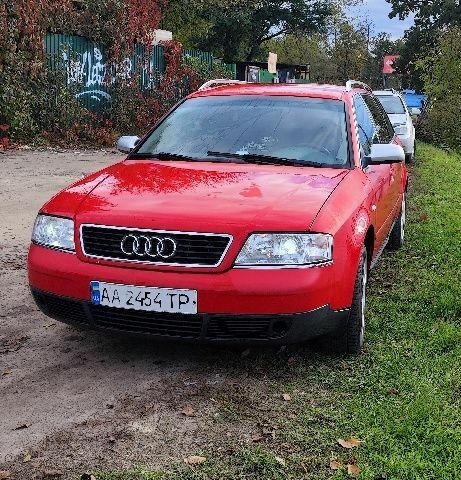 Червоний Ауді А6, об'ємом двигуна 1.8 л та пробігом 350 тис. км за 2000 $, фото 1 на Automoto.ua