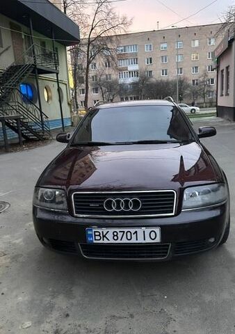 Красный Ауди А6, объемом двигателя 2.5 л и пробегом 300 тыс. км за 4700 $, фото 1 на Automoto.ua