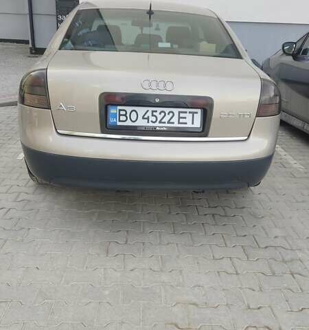 Желтый Ауди А6, объемом двигателя 2.5 л и пробегом 380 тыс. км за 4200 $, фото 1 на Automoto.ua