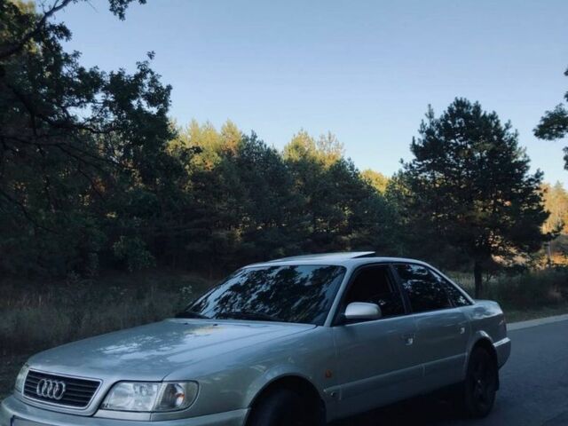 Серый Ауди А6, объемом двигателя 2 л и пробегом 240 тыс. км за 3200 $, фото 1 на Automoto.ua