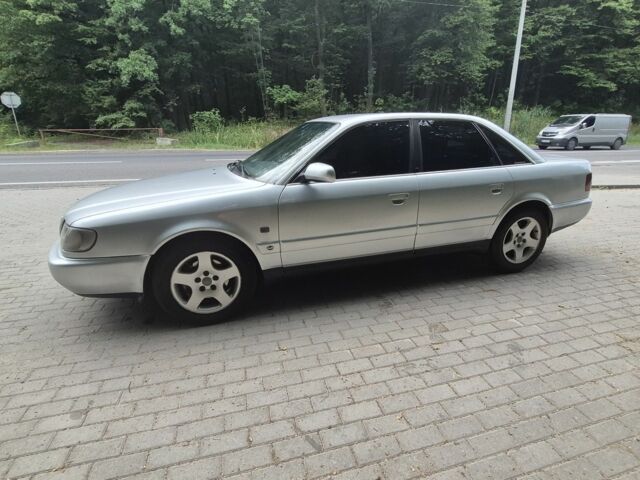 Сірий Ауді А6, об'ємом двигуна 2.5 л та пробігом 400 тис. км за 3995 $, фото 1 на Automoto.ua