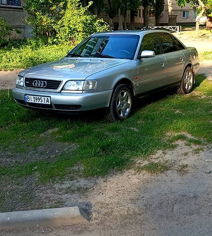 Серый Ауди А6, объемом двигателя 2.6 л и пробегом 392 тыс. км за 3000 $, фото 1 на Automoto.ua