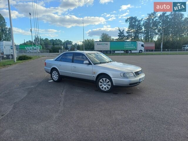 Сірий Ауді А6, об'ємом двигуна 2.46 л та пробігом 320 тис. км за 4400 $, фото 1 на Automoto.ua