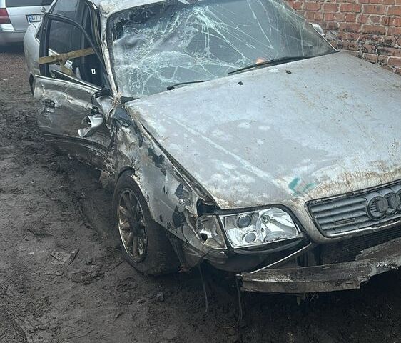 Серый Ауди А6, объемом двигателя 2.6 л и пробегом 3 тыс. км за 1200 $, фото 1 на Automoto.ua