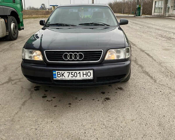 Серый Ауди А6, объемом двигателя 2.6 л и пробегом 397 тыс. км за 3500 $, фото 1 на Automoto.ua