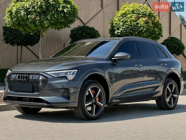 Серый Ауди А6, объемом двигателя 0 л и пробегом 400 тыс. км за 1854 $, фото 1 на Automoto.ua