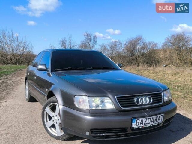 Серый Ауди А6, объемом двигателя 4.2 л и пробегом 363 тыс. км за 3700 $, фото 1 на Automoto.ua